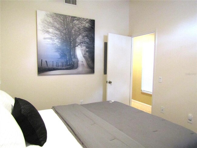 Building Photo - 4521 Morningside