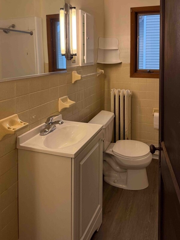 Building Photo - 59 Mullen St