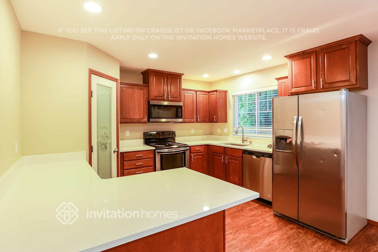 Building Photo - 10019 3rd St NE