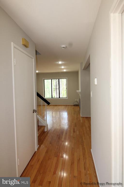 Building Photo - 20423 Meadow Pond Pl