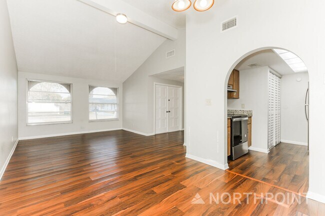 Building Photo - Enchanting Single Family Home | 3 BR/2BA | 1-Car Covered Parking