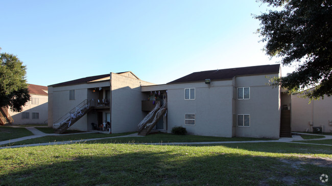 Building Photo - Beachwood Apartments