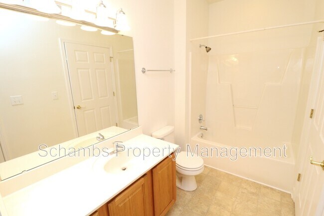 Building Photo - 223 Eyam Hall Ln
