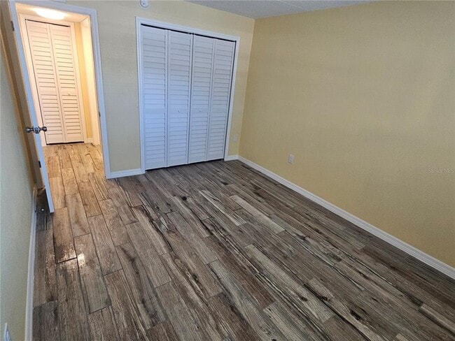 Building Photo - 2045 Alpine Rd