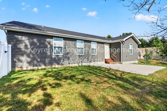 Building Photo - 926 Townhouse Ln