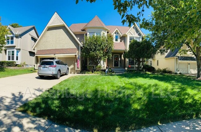 Building Photo - 14117 Parkhill Ln