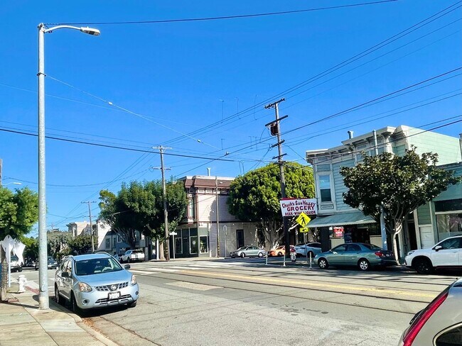 Building Photo - 1BR/1BA Prime Noe Valley Apt. on Church at...