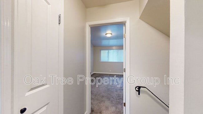 Building Photo - 2377 Downer Ave