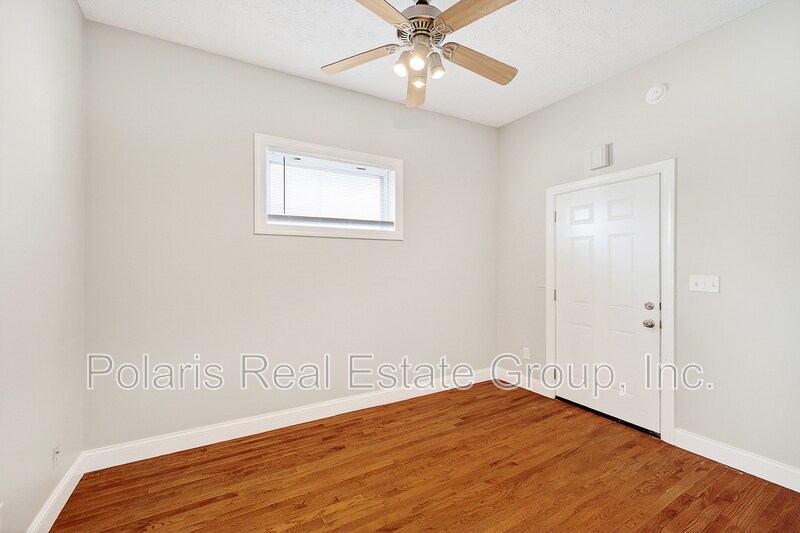 Building Photo - 145 E 14th St