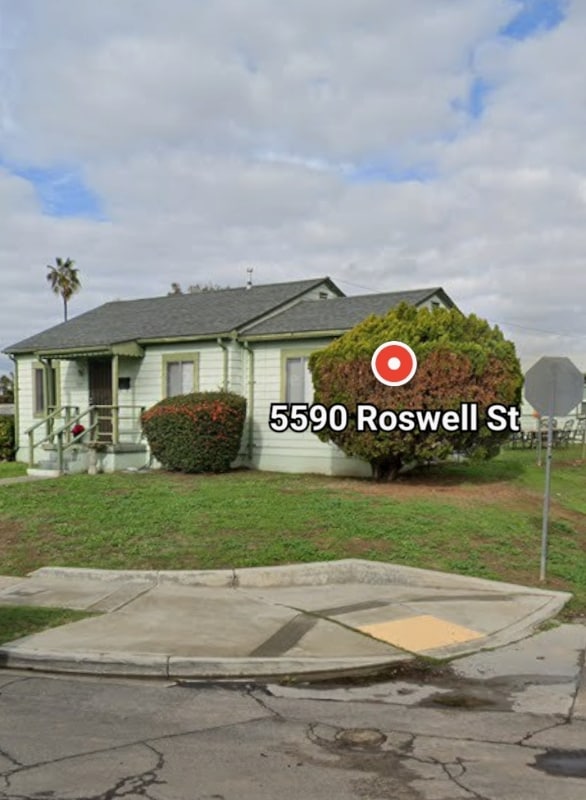 Primary Photo - 5590 Roswell St