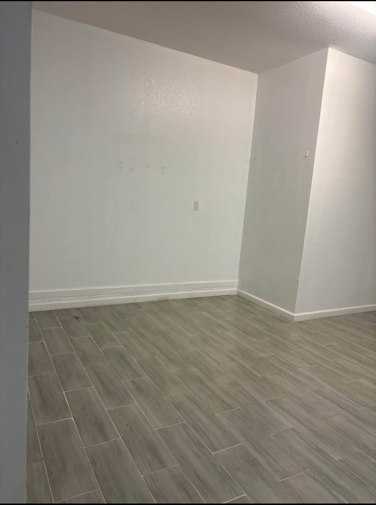 Building Photo - 27949 SW 133rd Ave