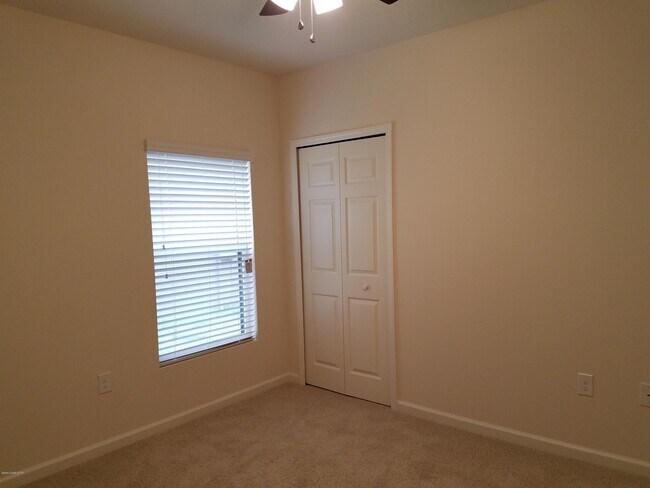 Building Photo - 1536 Fuji Dr