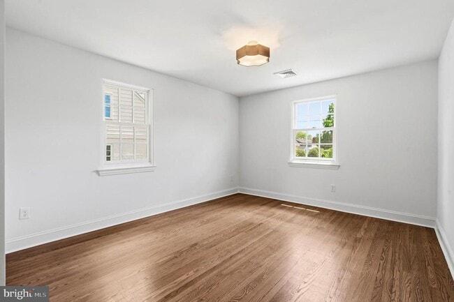 Building Photo - 5605 Wood Way