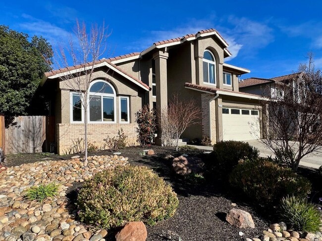 Building Photo - 2454 Wine Country Ave