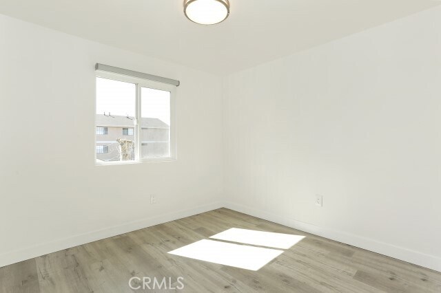 Building Photo - 6745 Laurel Canyon Blvd