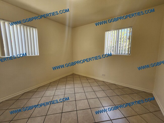 Building Photo - 10872 Stanford Ave