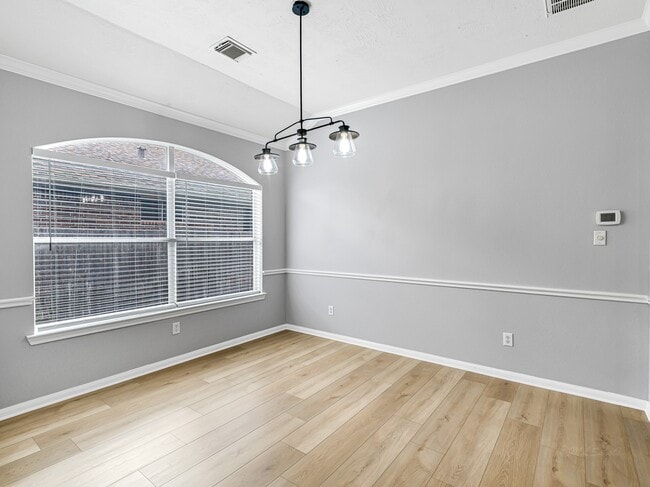 Building Photo - 24526 Blane Dr