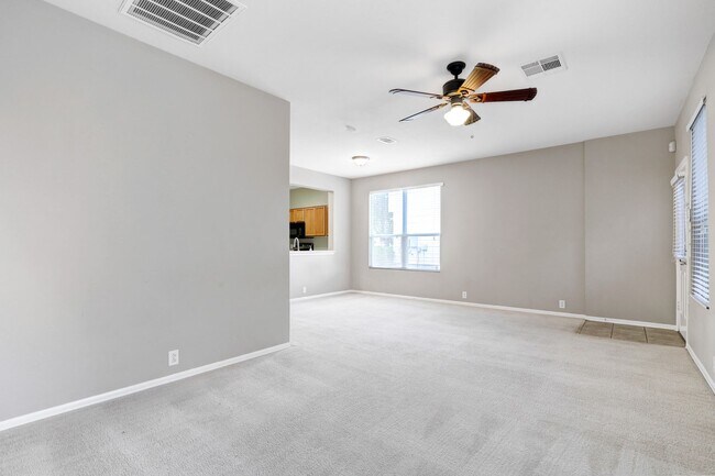 Building Photo - Stylish Two-Story Townhome with Greenbelt ...