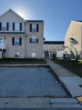 Building Photo - 517 Aidone Dr