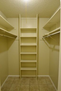 Building Photo - 4-2 Northwest SA Near UTSA, USAA, Lackland AFB