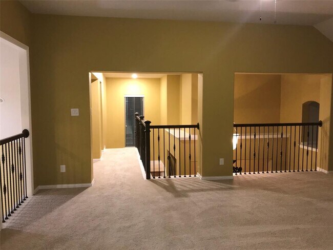 Building Photo - 5827 Chaste Ct