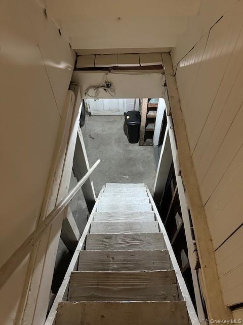 Building Photo - 44 Church St