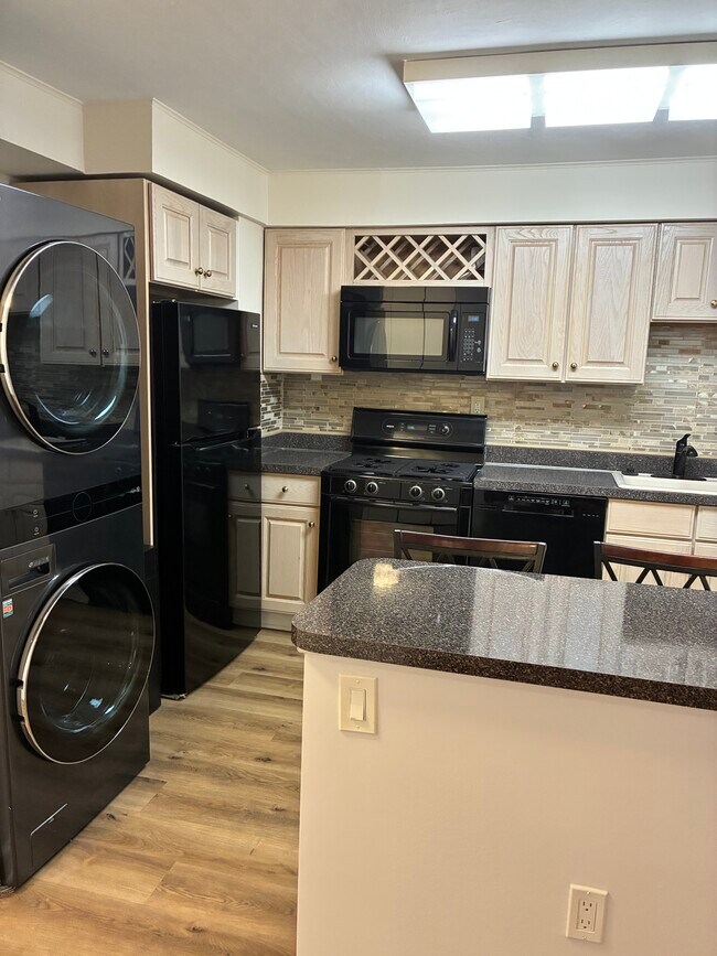 Building Photo - 50 Belmont Ave