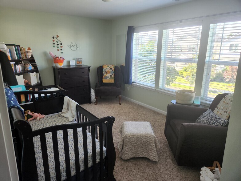 Building Photo - 2811 Martin St