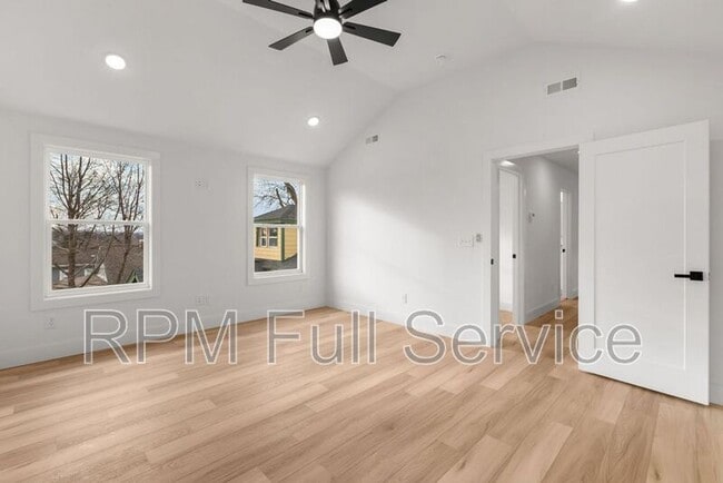 Building Photo - 1715 Heiman St