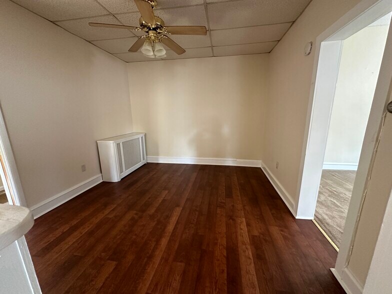 Dining room - 2435 Yellow Springs Rd