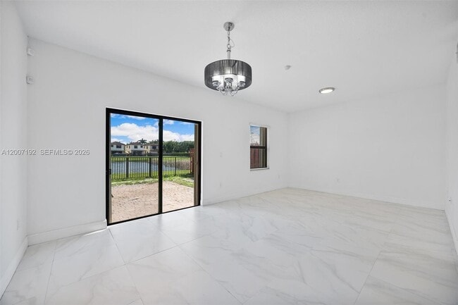 Building Photo - 3728 NE 3rd Ct