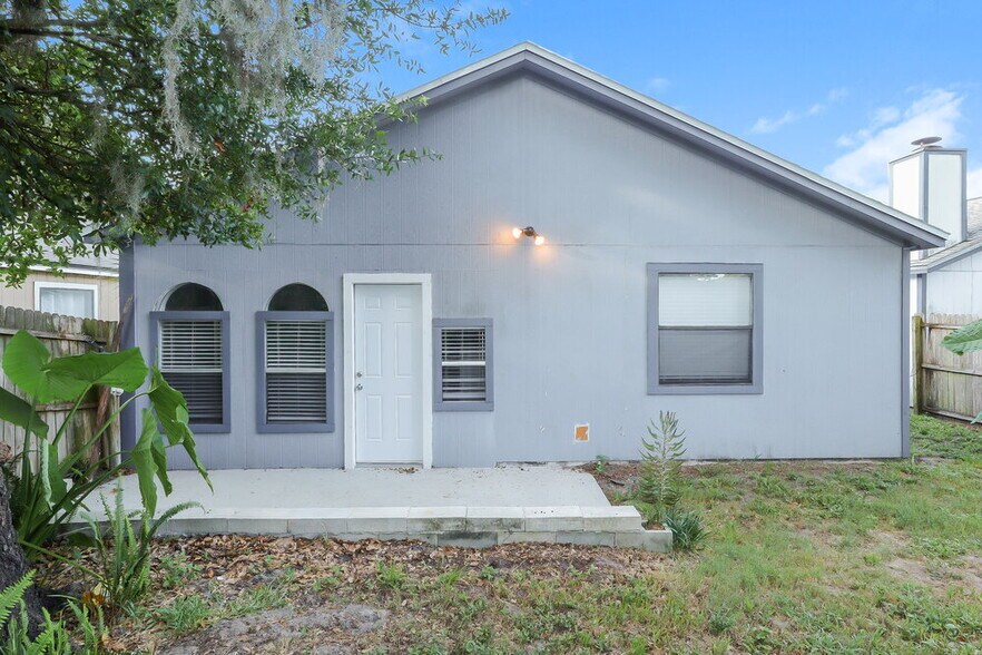 Building Photo - 14387 Pablo Bay Dr