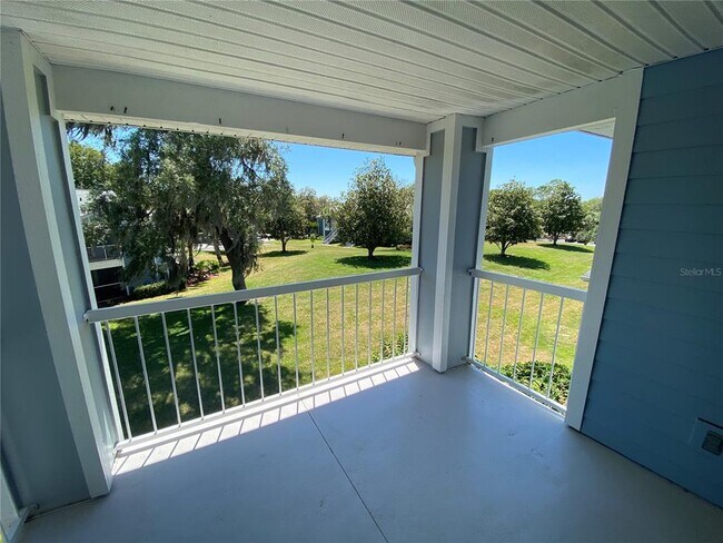 Building Photo - 711 Sugar Bay Way