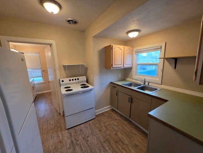 Building Photo - Condo in Spokane