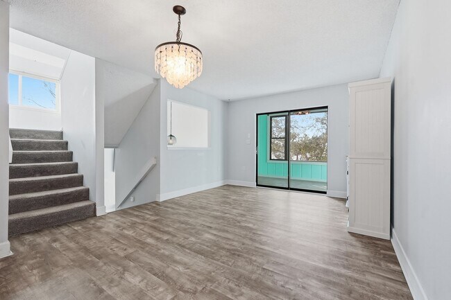 Building Photo - Premier Marina Cove end unit!!   Coastal Lifestyle at its BEST!!