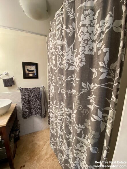 Building Photo - 55 St Stephen St