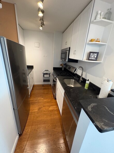 Building Photo - 151 Tremont St