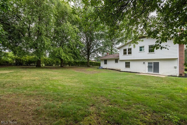 Building Photo - 2445 Olentangy Dr