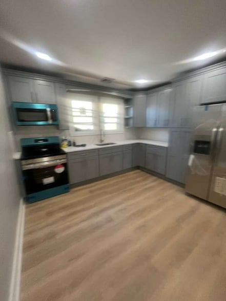 Building Photo - 36 Mcclellan Ave