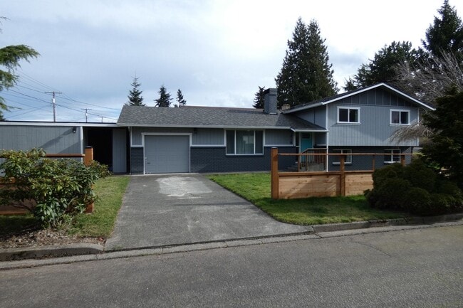 Building Photo - High Quality - Great Neighborhood