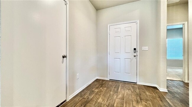 Building Photo - 5913 Shanjia Dr