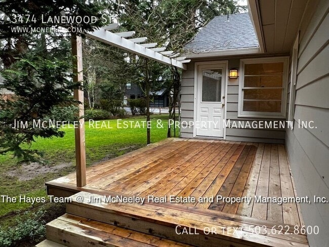 Building Photo - 3474 Lanewood St