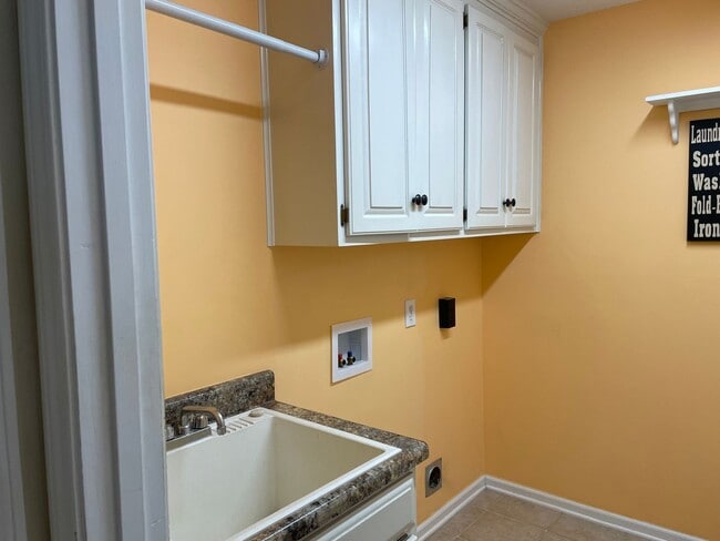 Building Photo - Beautiful 3/2 in Glynwood neighborhood, Prattville