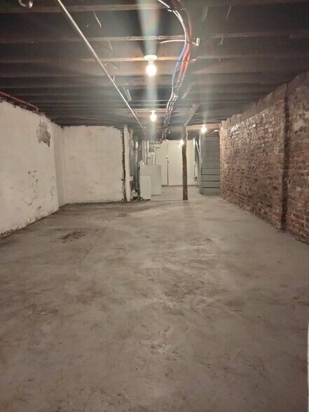 Building Photo - 1028 Monocacy St