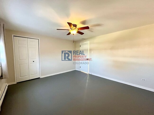 Building Photo - 2858 Jasmine St