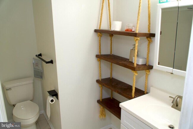 Building Photo - 7710 Merrick Ln