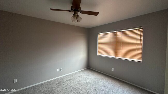 Building Photo - 12741 Desert Flower Rd
