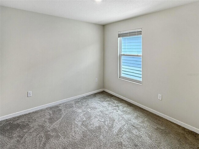 Building Photo - 5012 Blue Hammock Ct