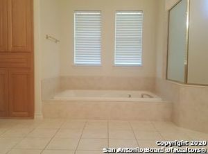 Building Photo - 409 Kendall Pkwy