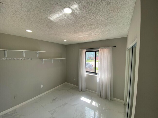 Building Photo - 14347 SW 176th Terr